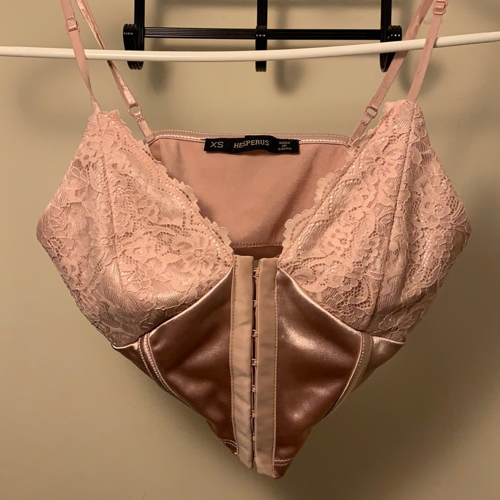 Size: xs , Brand: Hesperus